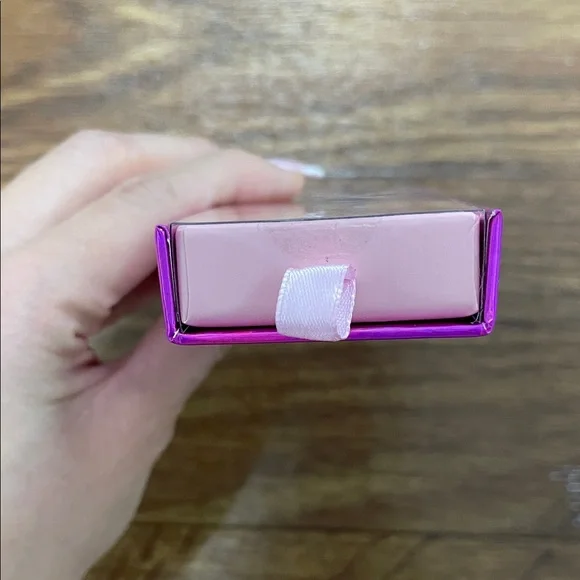 Glamnetic False Eyelashes - Picture 2 of 5